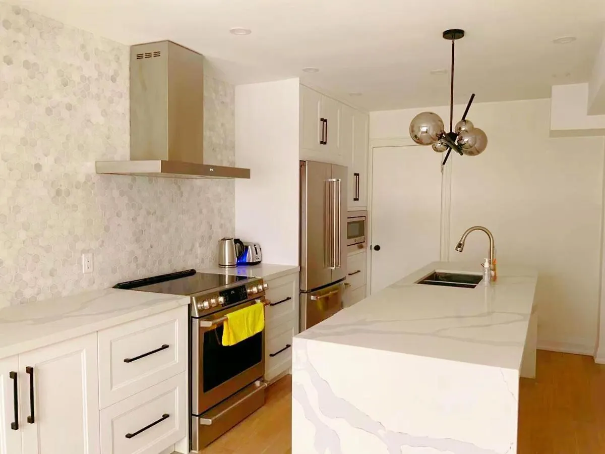 בית הארחה טורונטו The Leaside Garden Guesthouse קנדה