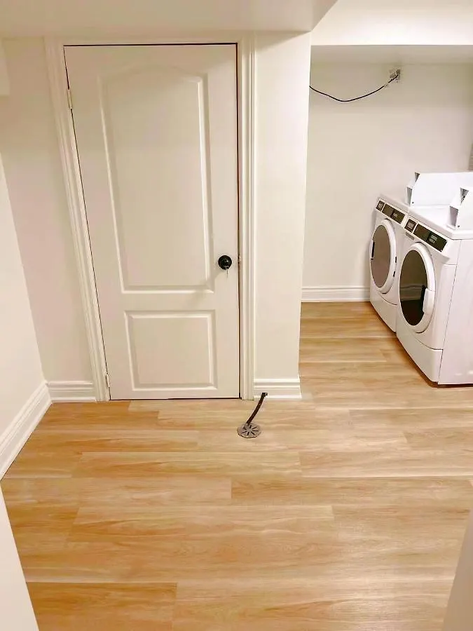 טורונטו The Leaside Garden Guesthouse 0*,  קנדה