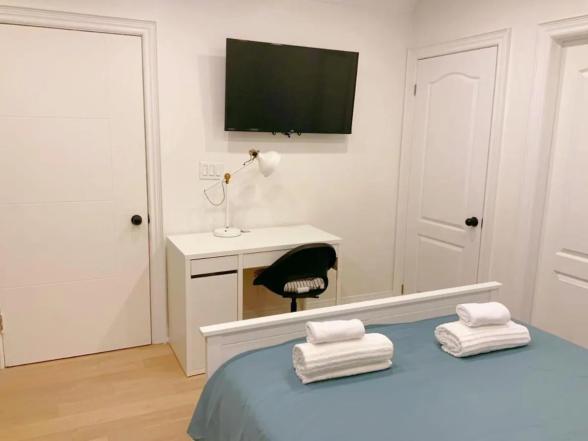 The Leaside Garden Guesthouse Toronto