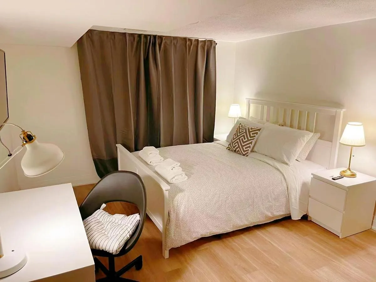 The Leaside Garden Guesthouse Toronto Guest house